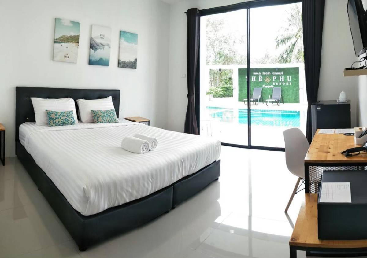 The Phu Resort Pranburi Buitenkant foto
